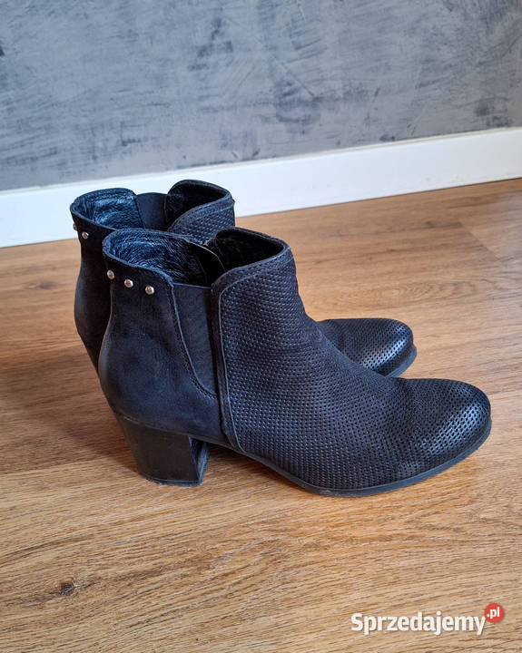 Skórzane botki z ćwiekami Lasocki czarne 40 mazowieckie Warszawa