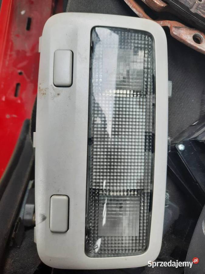 Lampka podsufitki Toyota Avensis T25 Kombi Przyborów