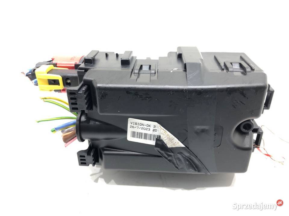 SKRZYNKA BEZPIECZNIKÓW TOYOTA PROACE Van minibus sprzedam