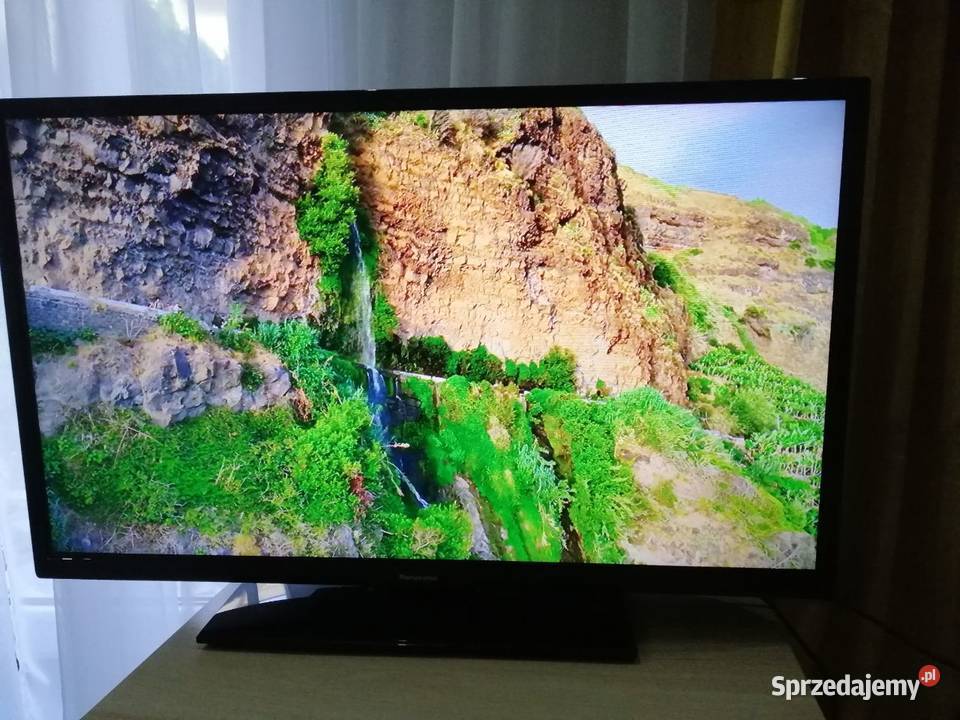Sprzedam używany telewizor Panasonic TX32DW334 Telewizory TV i Video