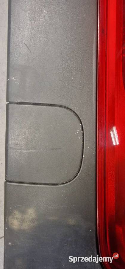 Lampa lewa tylnia OPEL VIVARO MASTER PRIMASTAR dostawcze