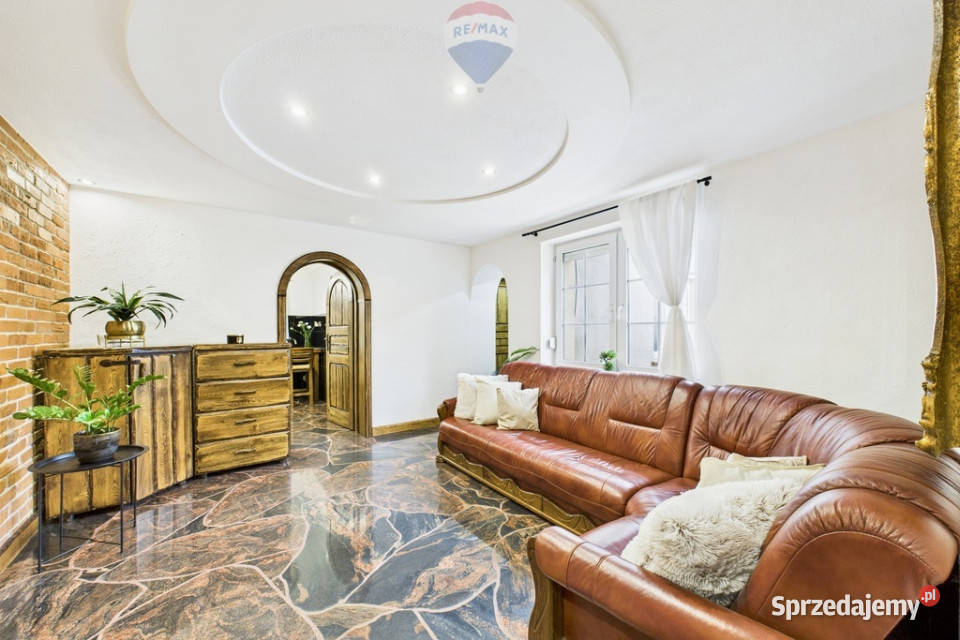 Na sprzedaż mieszkanie oryginalne wnętrze Komorów