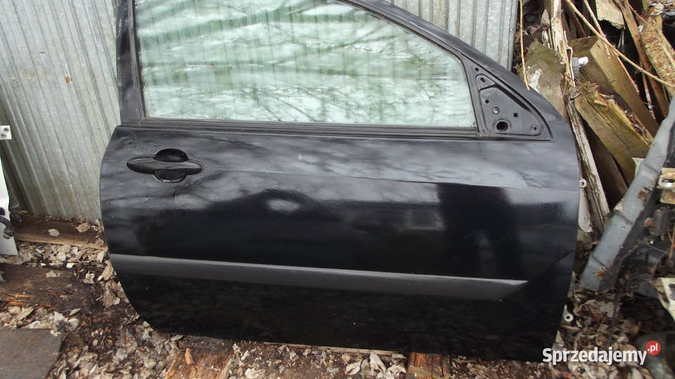 Ford Focus 3d mk1 drzwi prawe