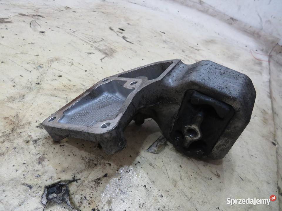 ŁAPA PODUSZKA SILNIKA JEEP WK 30 CRD 52090308AE