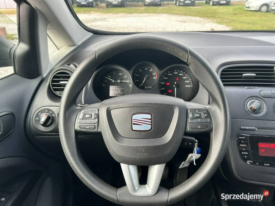 Seat Altea XL Super stan zarejestrowany w Polsce klimatyzacja Altea XL mazowieckie sprzedam