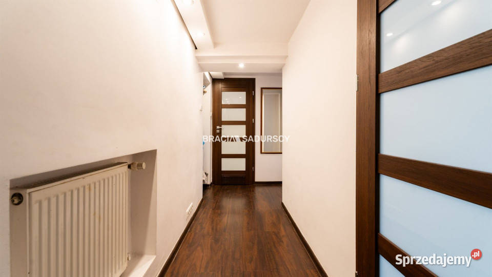 sprzedaży mieszkania Kraków Moniuszki 14673m2