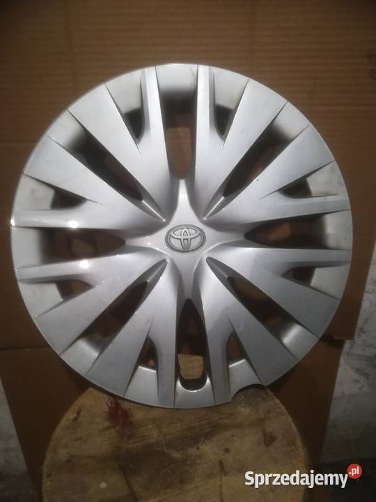 Kołpak do Toyoty oryginalny 15 Katowice