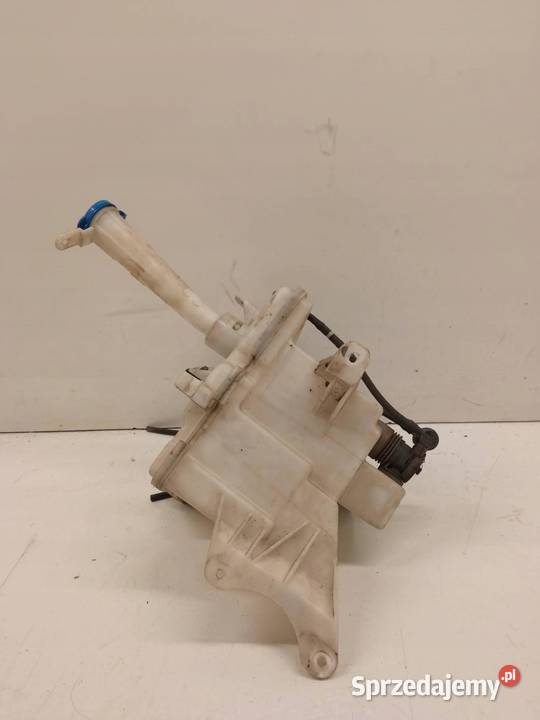 ZBIORNICZEK SPRYSKIWACZY E18 8531002490 Toyota Rok produkcji 2013