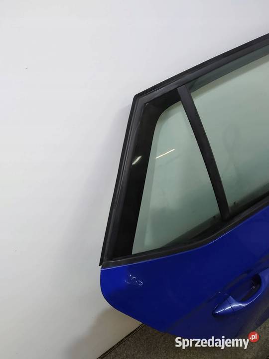 DRZWI PRAWE TYŁ 5D HB LV5F Skoda Fabia III 2014