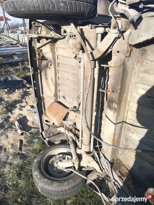 Belka tylna citroen berlingo 2001 Mełgiew