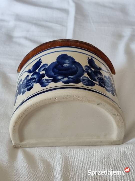 Ceramiczna solniczka ścienna z malunkiem ala Warszawa
