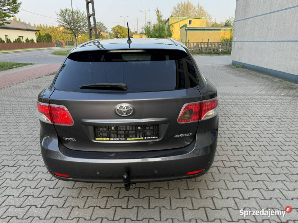 Toyota Avensis Toyota Avensis 20B 2011r nieuszkodzony Avensis Avensis mazowieckie