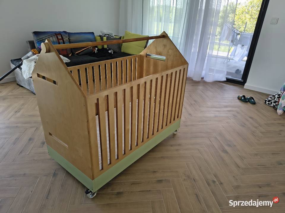 Przepiękne Łóżeczko dziecięce drewniane na Chełm
