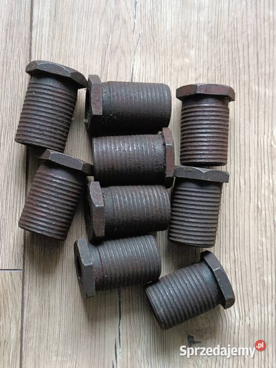 Tuleja gwintowana sworznia wahacza dolnego Żuk Biała Podlaska sprzedam