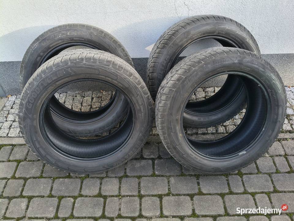 Opony Good Year Ultra Grip 2355518 łódzkie sprzedam