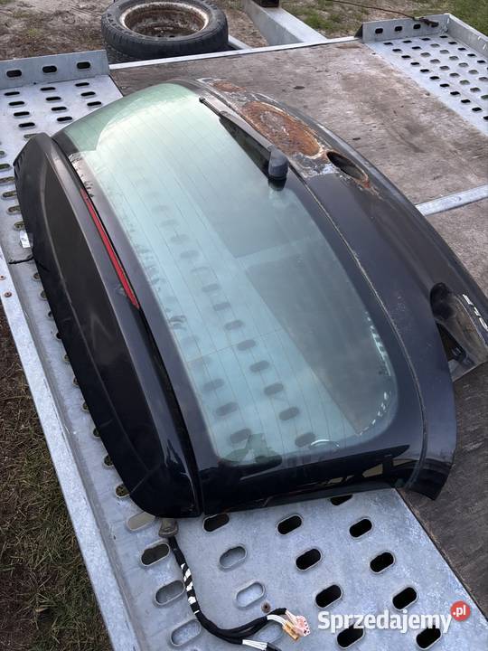 Szyba tylna klapa tył golf 6 Tylne podkarpackie Mielec