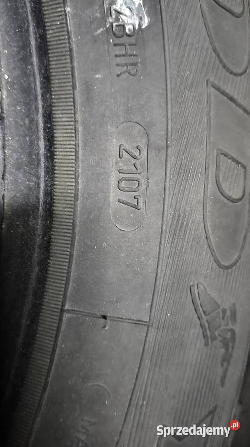 Goodyear UltraGrip 7 19565 R15 65 sprzedam