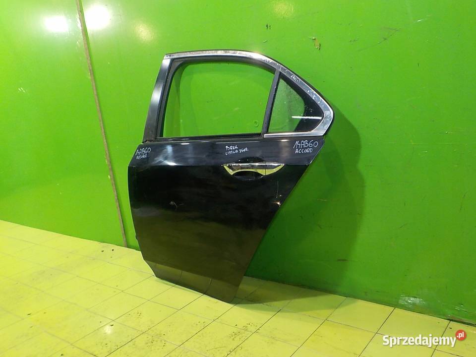 HONDA ACCORD VIII TYPES 09r 4D drzwi lewe tyl Drzwi Suków