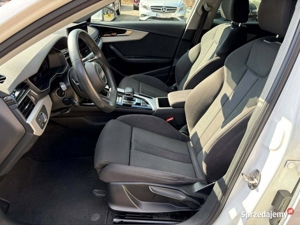 Audi A4 Avant 20 150 Automat Virtual cockpit nieuszkodzony mazowieckie Lipówki