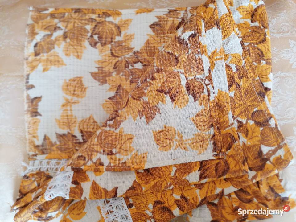 Tkaninamateriał obszyty z falbanką rozmiar wielokolorowy Łódź