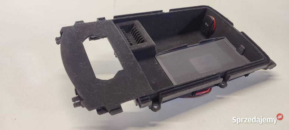 AUDI A6 C7 SCHOWEK PÓŁKA ŁADOWARKI INDUKCYJNEJ