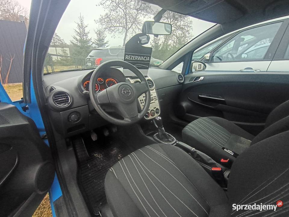 Opel Corsa D 12 B klimatyzacja 10Lat w Jednych Jankowo