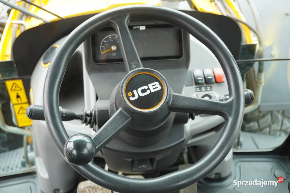 JCB 4CX PRO 3800 MTH 2022 joysticki 4 250849 Rok produkcji 2022 Kraków sprzedam