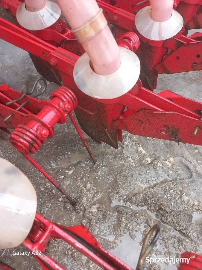 Siewnik do zboża firmy niemieckiej malo używany świętokrzyskie Łubnice