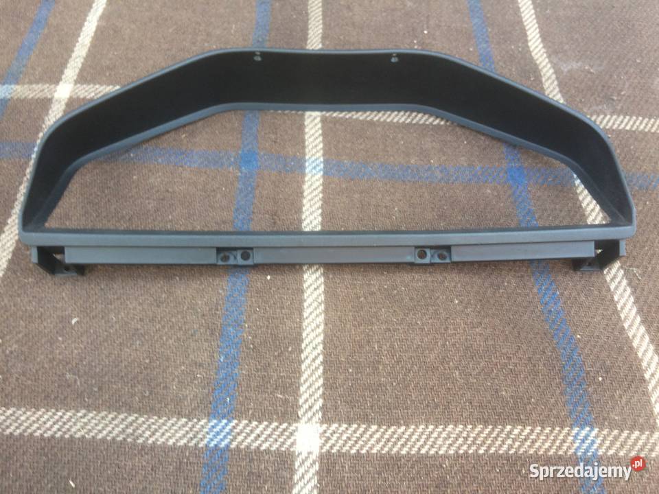 Ramka licznika BMW 3 E30 VDO wąska lampa ramka łódzkie Kutno