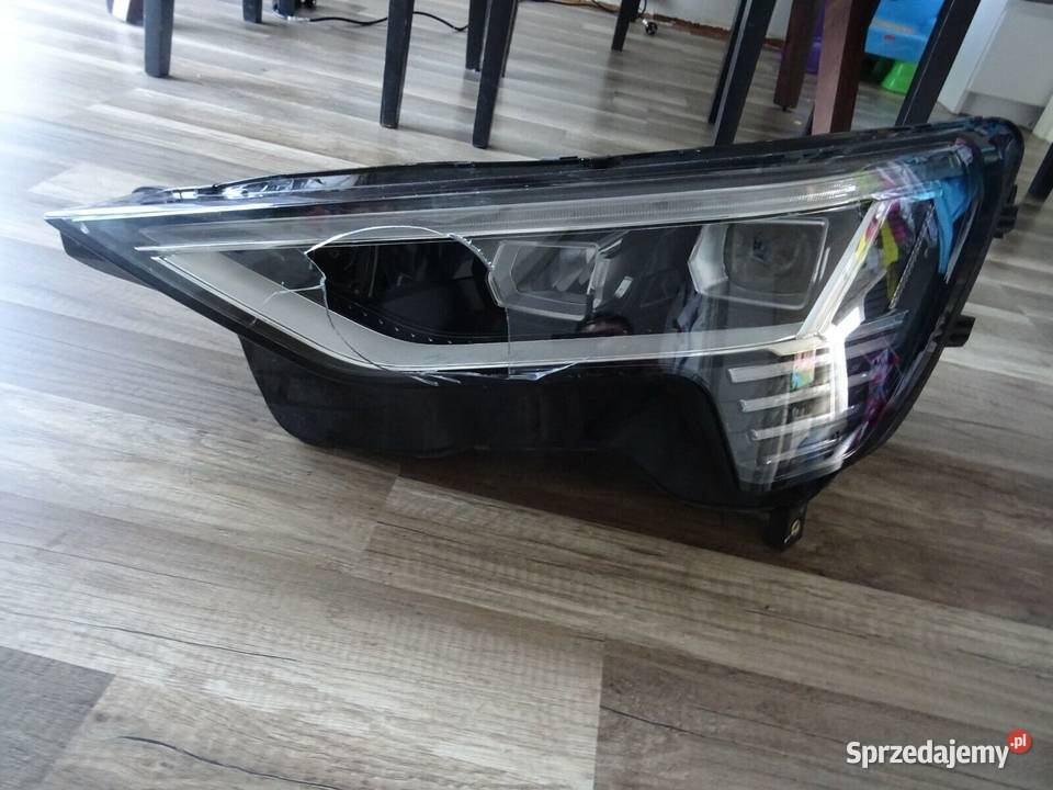 AUDI ETRON REFLEKTOR LEWY FULL LED 4KE941039 dolnośląskie Świerzawa