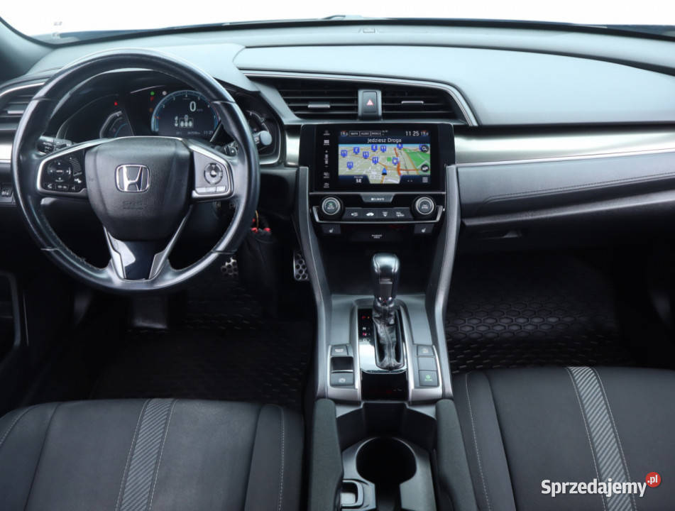 Honda Civic 10 VTEC Turbo łódzkie