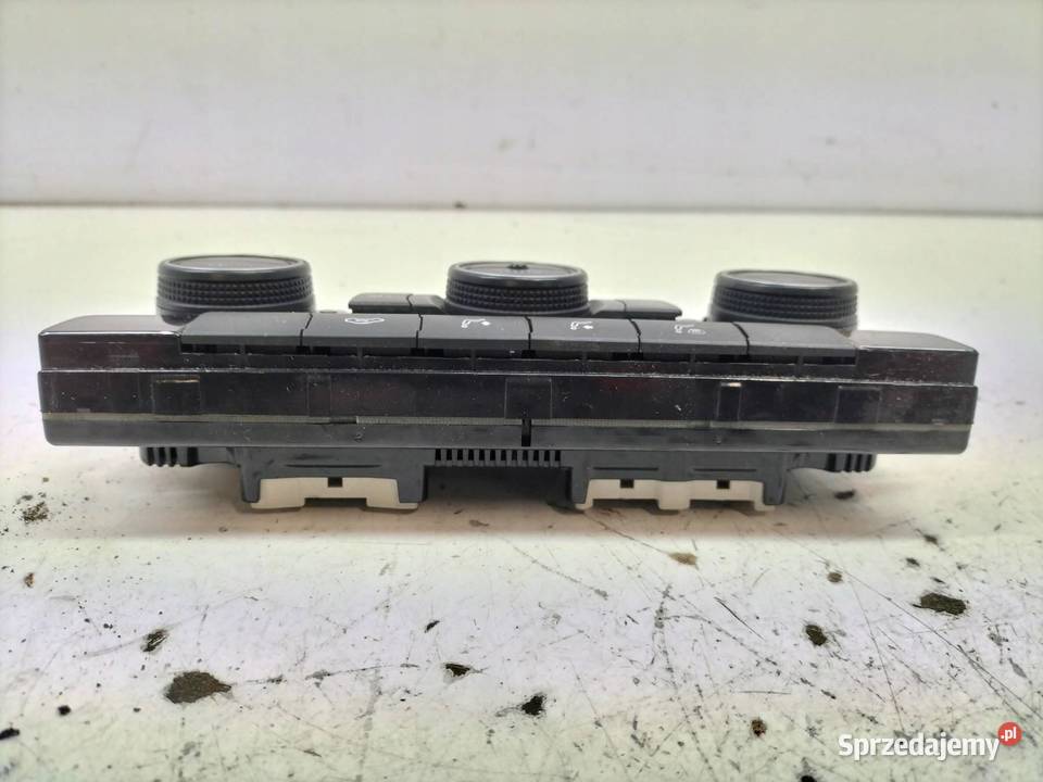 PANEL NAWIEWU USA 561907044AN 5HB012344 VW świętokrzyskie