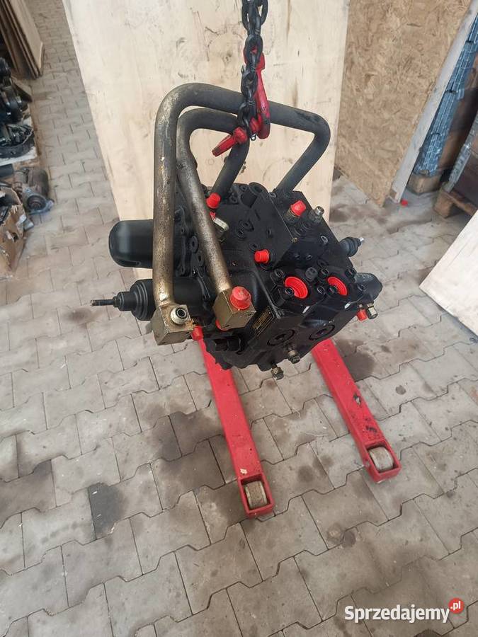 Rozdzielacz żarowy i drogi Parker 15054961 Staszów sprzedam