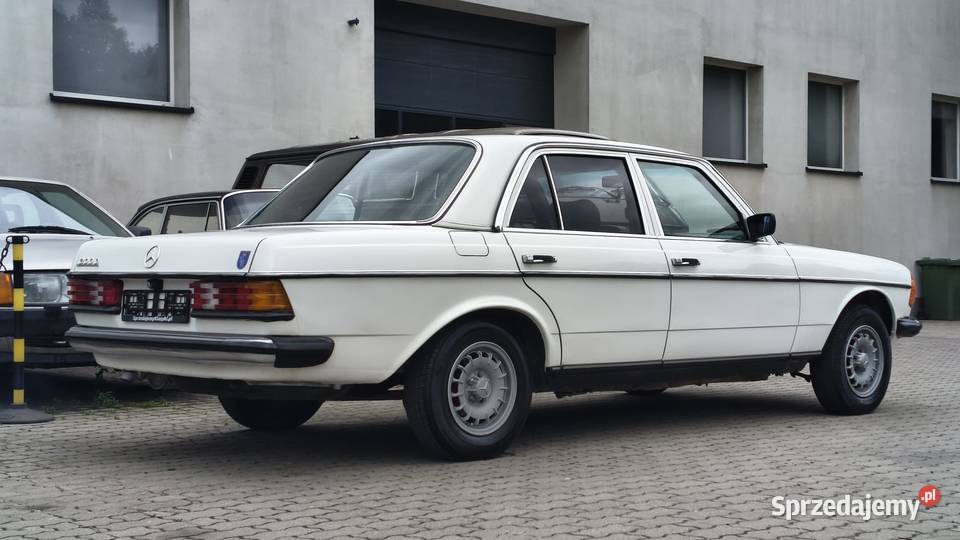 Mercedes W123 300D 1981 Klasyczna Beczka z W123 łódzkie Zgierz sprzedam