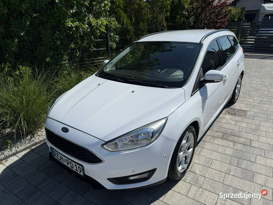 Ford Focus zadbany oryginalny przebieg 100 centralny zamek Poznań
