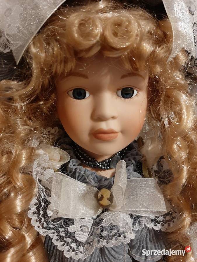 Stara przepiękna misternie wykonana lalka wielokolorowy Dekoracje i ozdoby Inowrocław
