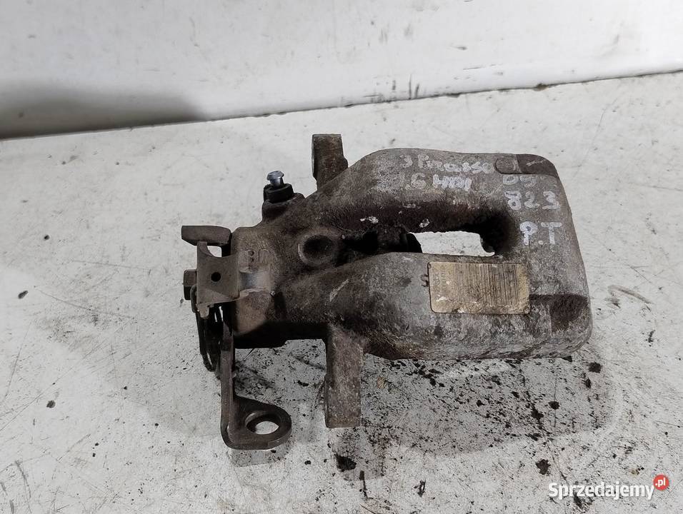 ZACISK HAMULCOWY PRAWY TYŁ CITROEN C3 PICASSO 16