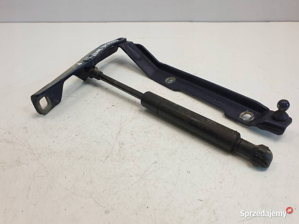 Porsche Boxster 986 ZAWIAS PRZEDNIEJ MASKI Prawy Chełm