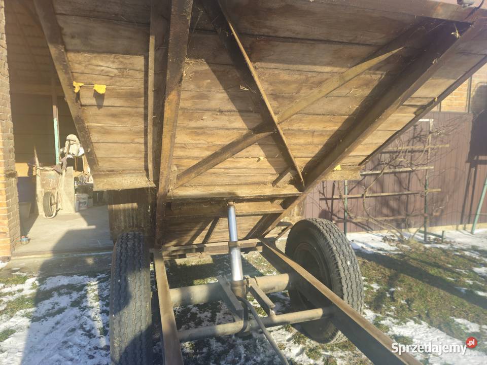 Sprzedam przyczepę jednoosiową wywrot na tył Proszenie sprzedam