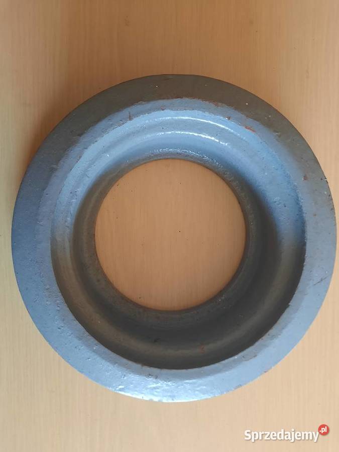 Koło pasowe napędzające alternator mocowane do Świecie