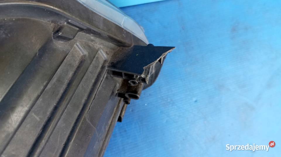 LAMPA LEWY PRZÓD EU 3V1941015A SKODA SUPERB III Nowy Tomyśl