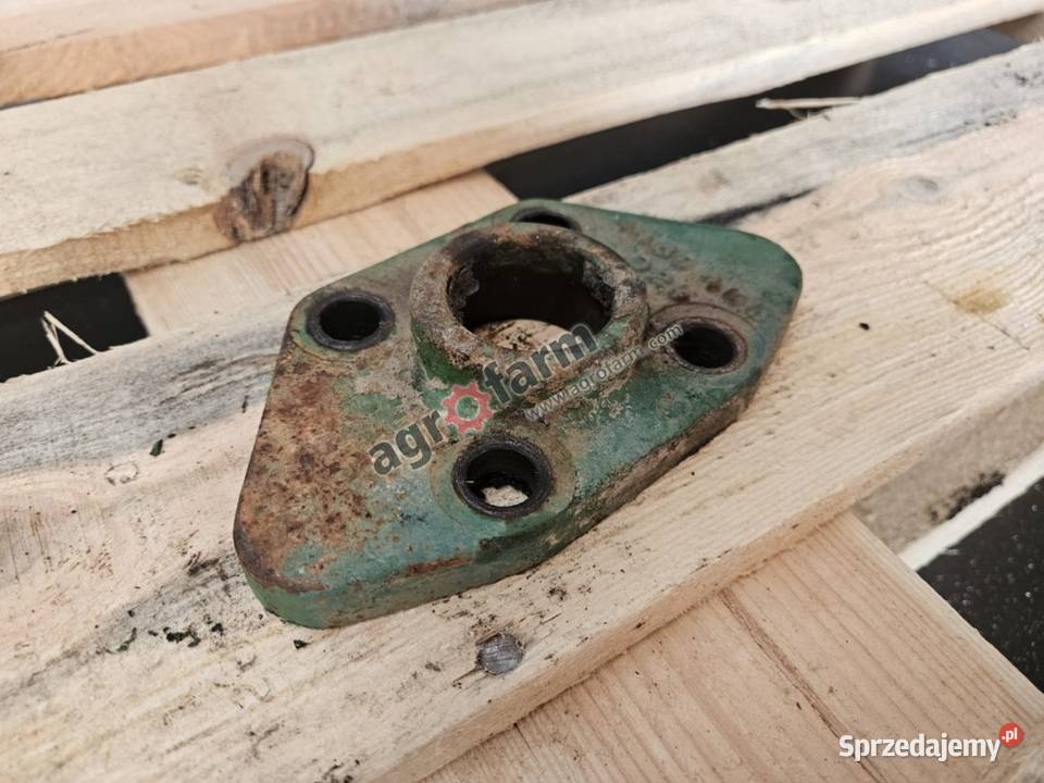 Pokrywa sworznia FWD John Deere 4350 4240S