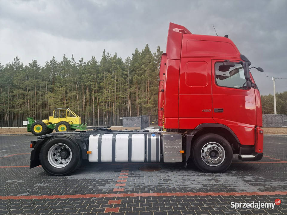 Volvo FH13 Globetrotter XL STANDARD MANUAL 420 manualna świętokrzyskie Daleszyce