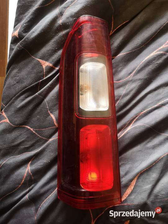 LAMPA TYLNA LEWA 265556737R TRAFIC VIVARO Rabka-Zdrój