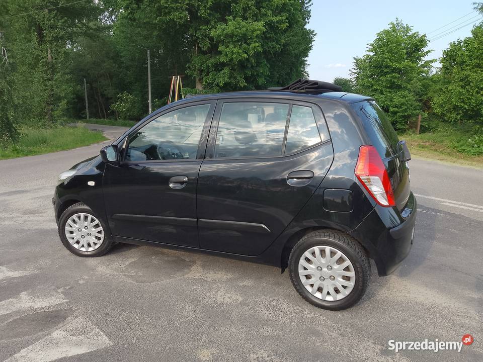 Hyundai i10 2008r 11 benzyna Bogata wersja Rok produkcji 2009 i10 Radom