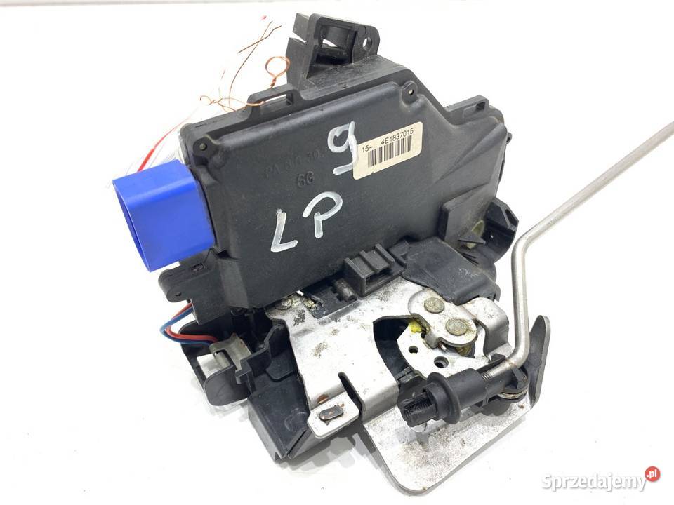 ZAMEK DRZWI LEWY PRZÓD AUDI A3 8P Hatchback