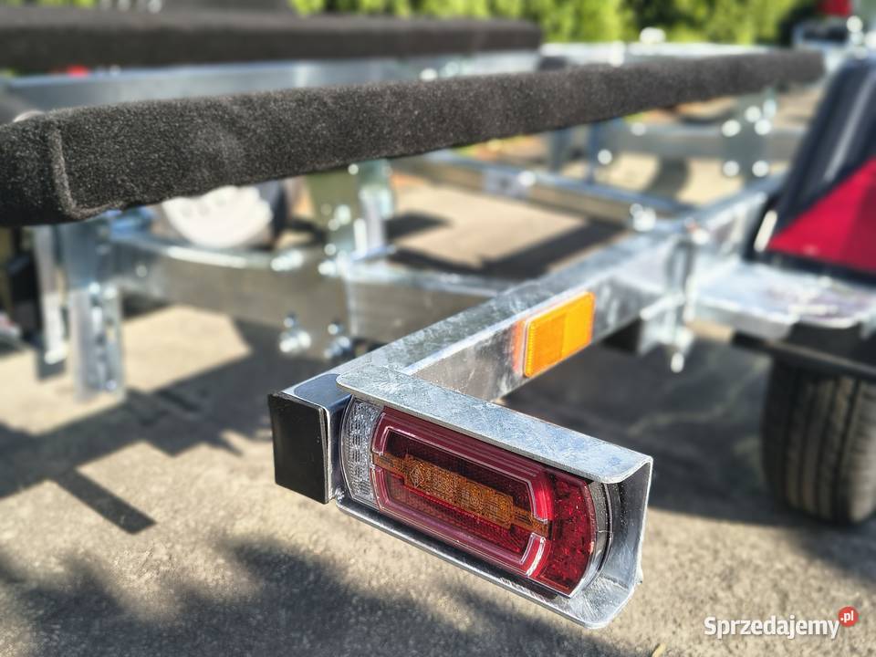 Przyczepa full LED do łódkipontonskuter firmowa Plewiska sprzedam