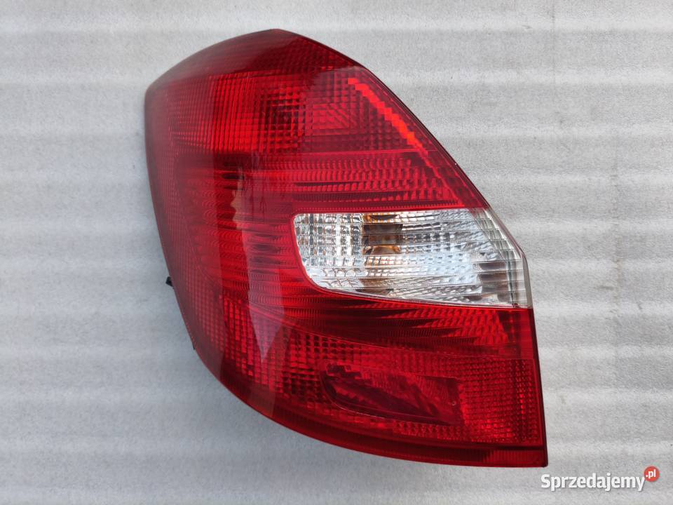 Lampa Lewy Tył Tylna Lewa Skoda Fabia II HB Wyszków sprzedam