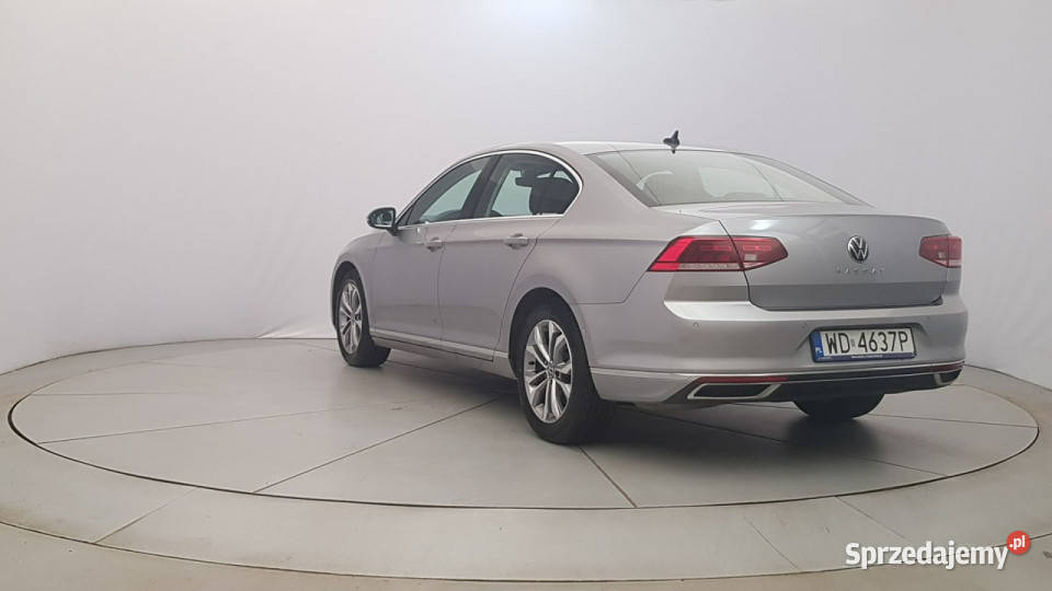 Volkswagen Passat 20 TSI Elegance DSG Z światła przeciwmgielne Warszawa
