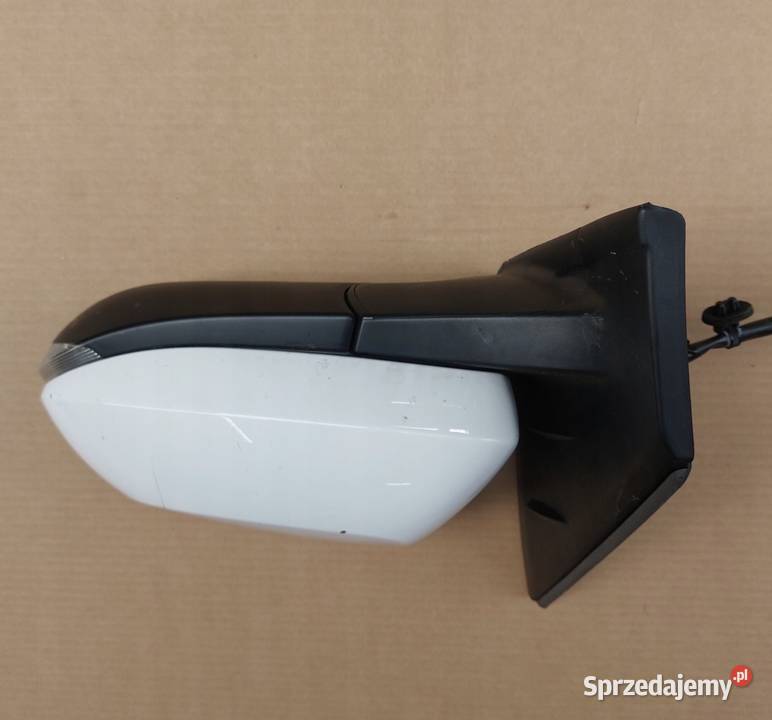 Toyota Yaris 23r LUSTERKO ZEWNETRZNE LEWE PRZOD osobowe dolnośląskie